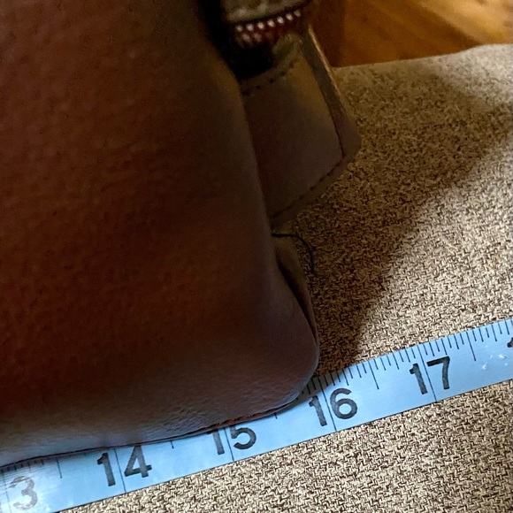 🔥KI - KE Leather Suede Zipper Accent Italian Satchel Bag🔥 NEW - Picture 13 of 14